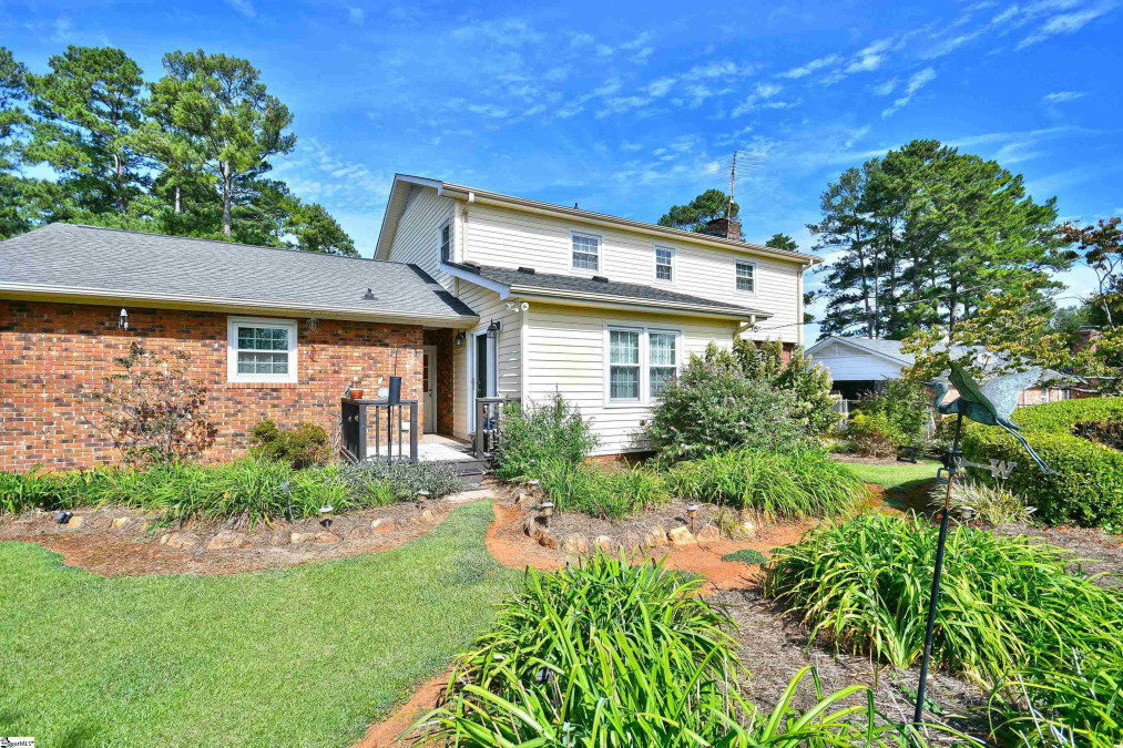 514 Gaston  Spartanburg, SC 29307