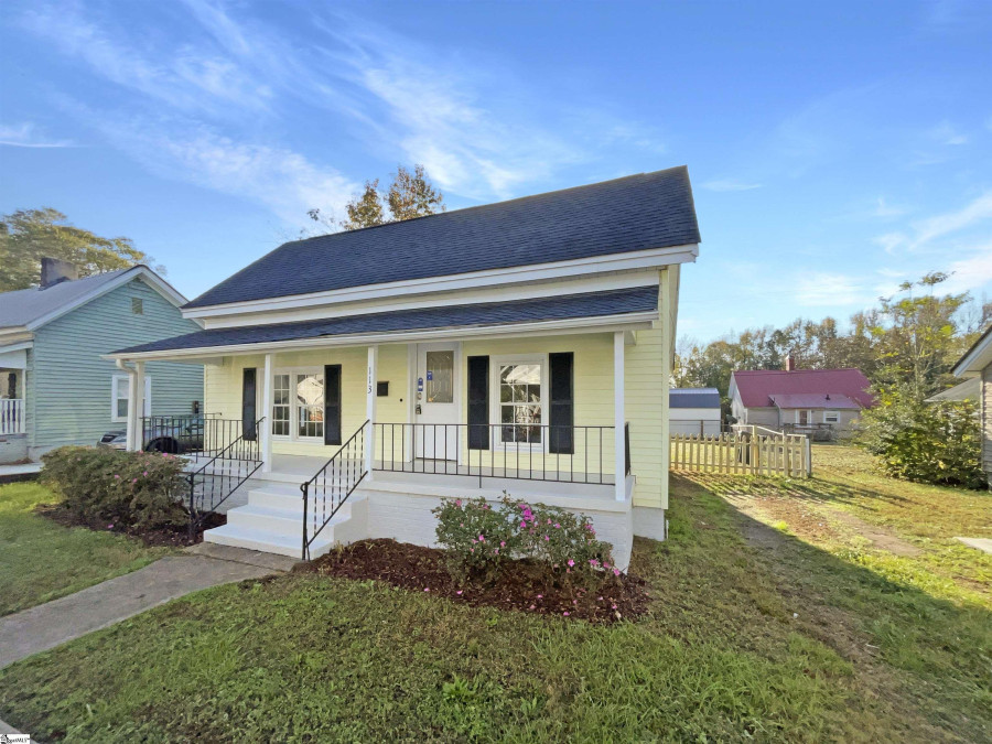 113 3rd  Fountain Inn, SC 29644