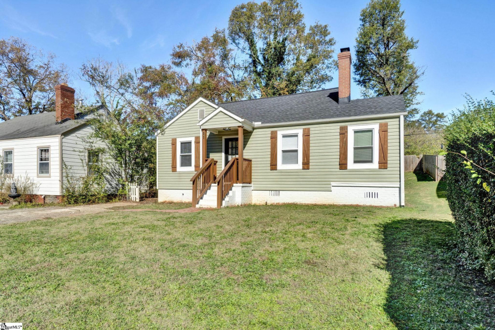 11 Skyland  Greenville, SC 29607