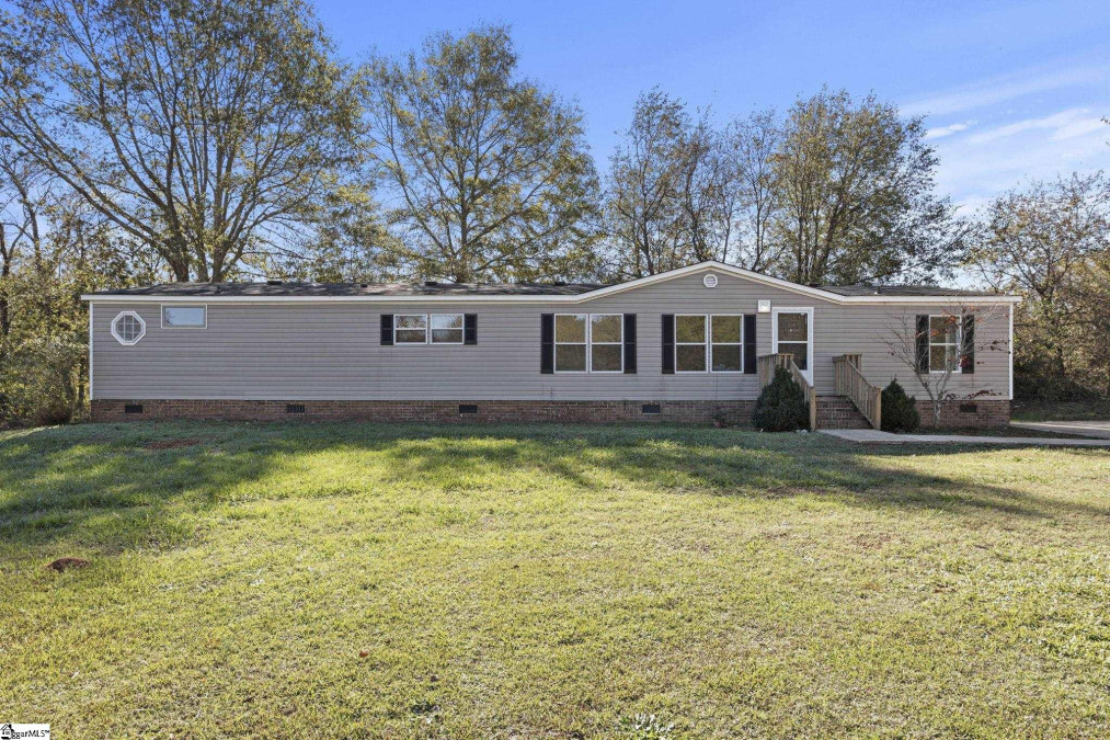 2805 Anderson  Liberty, SC 29657