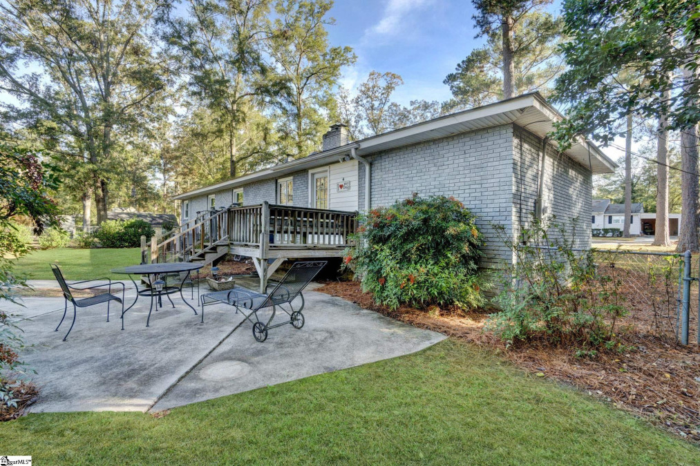 500 Chestnut  Clinton, SC 29325