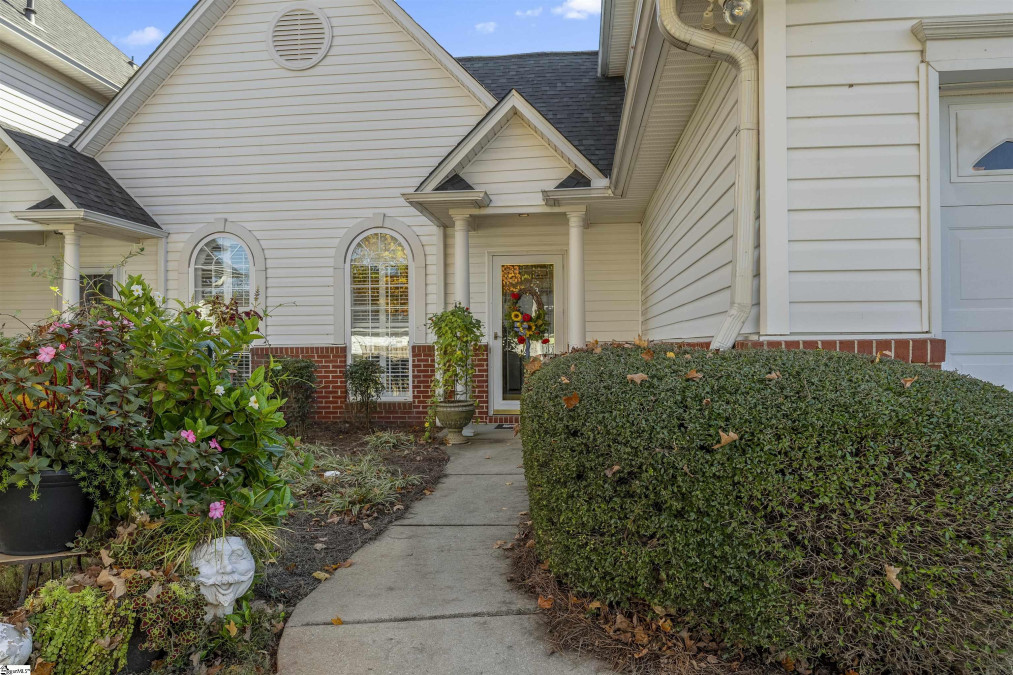 304 Rockbrook  Greer, SC 29650