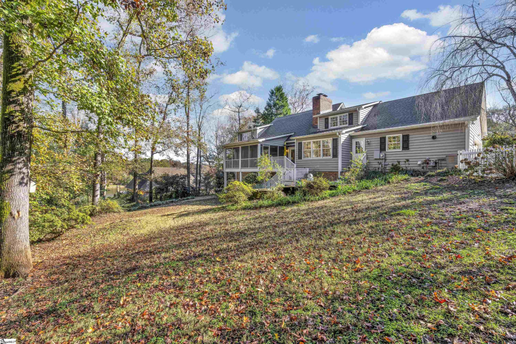 112 Bagwell Farm Spartanburg, SC 29302