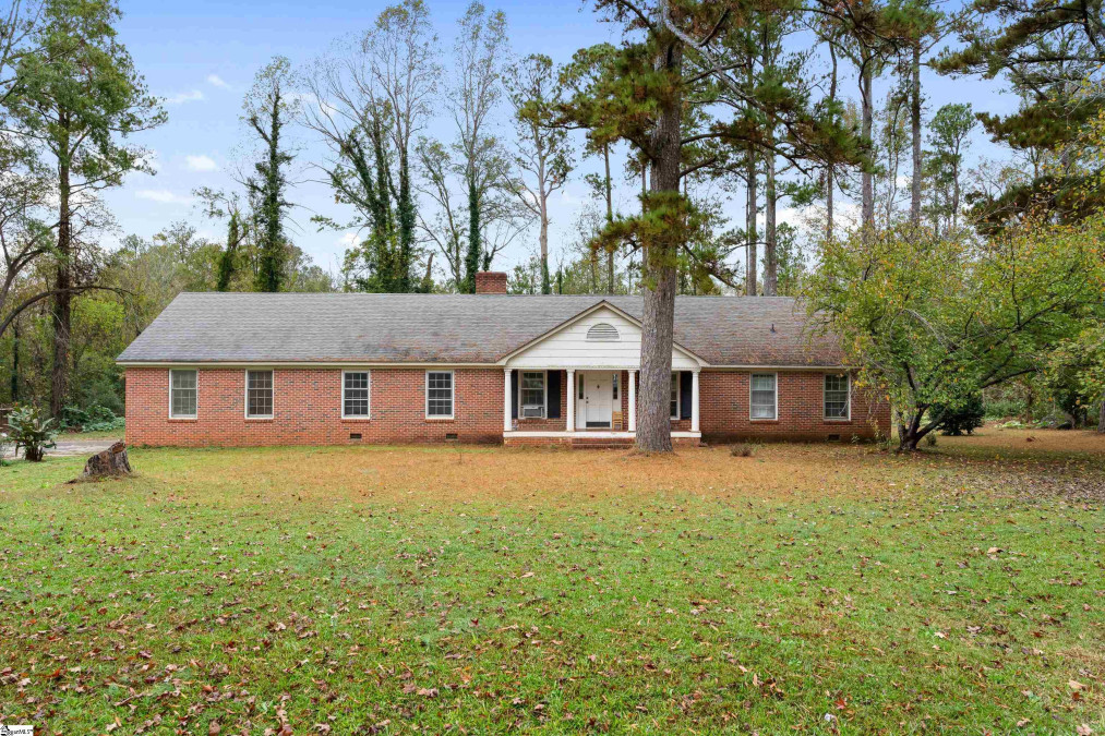 418 Byrnes  Joanna, SC 29351-1304