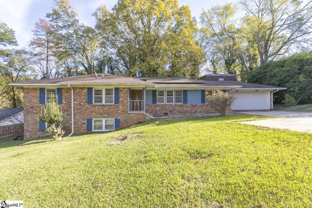 212 Forest Hill Anderson, SC 29621