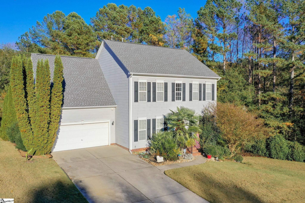 102 Armistead  Easley, SC 29642