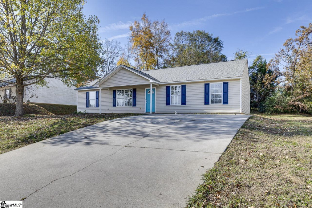 106 Goldfinch  Piedmont, SC 29673