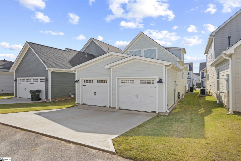 103 Townsend  Greer, SC 29651