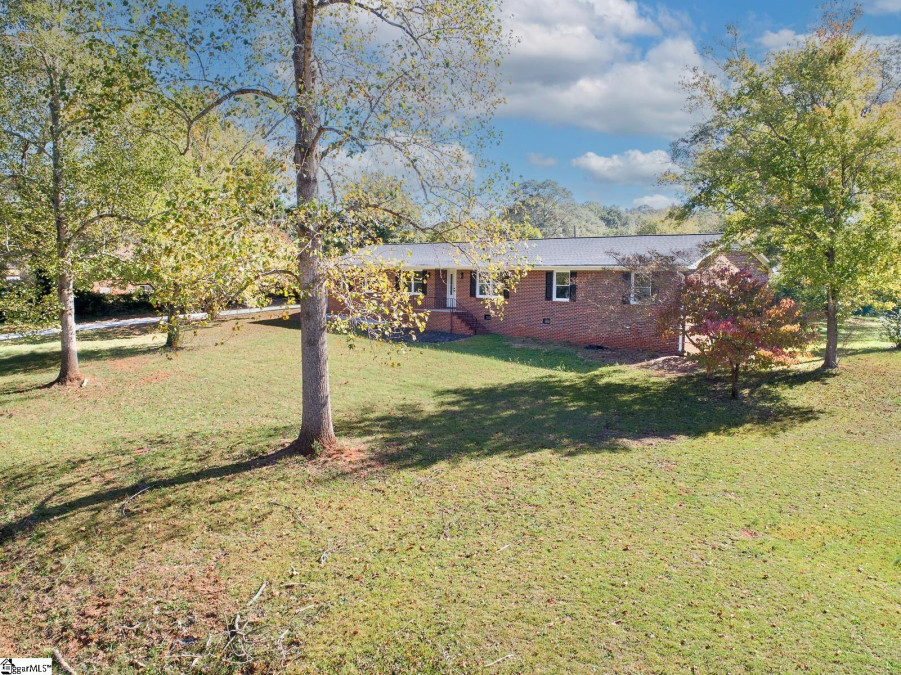 615 Parkwood  Anderson, SC 29625