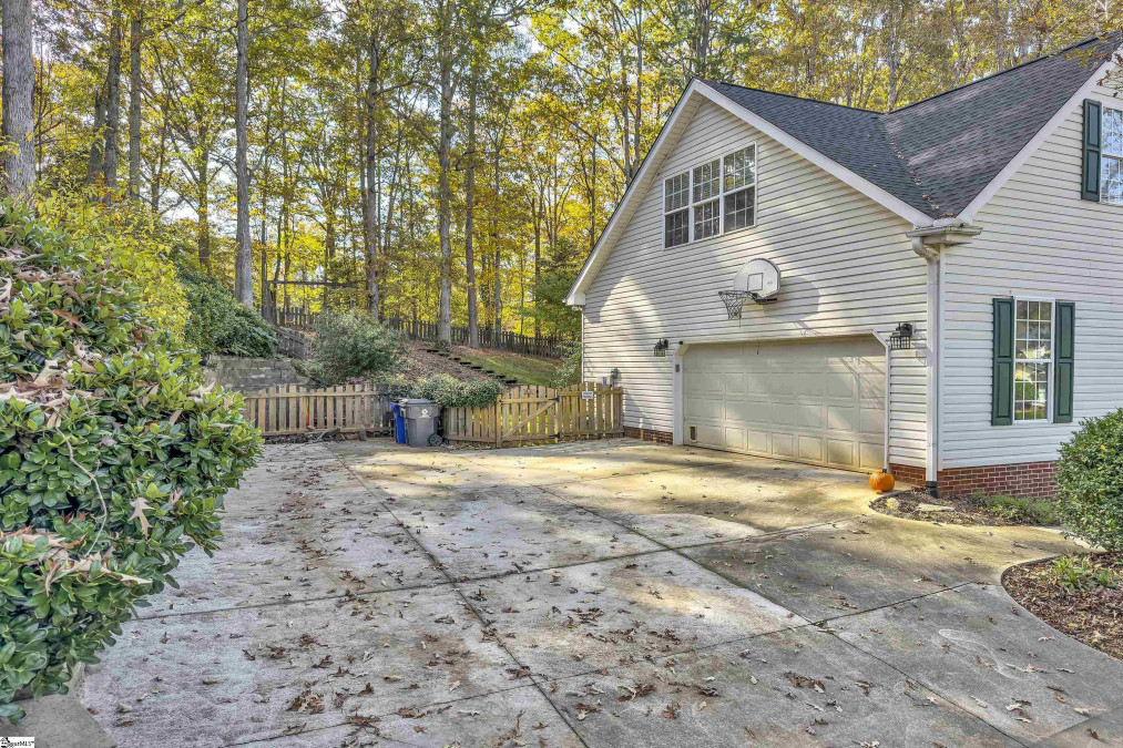 154 Circle Slope Simpsonville, SC 29681