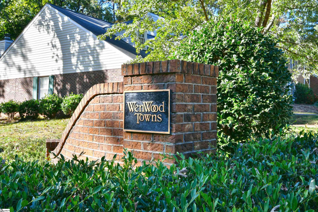 503 Wenwood  Greenville, SC 29607