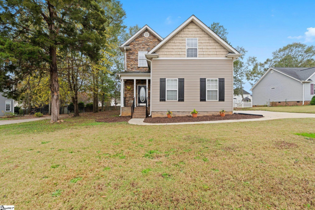 5 Manorwood  Simpsonville, SC 29681