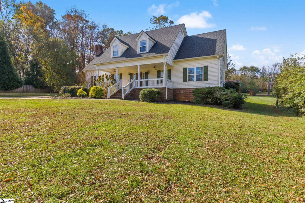 101 Thompson  Taylors, SC 29687