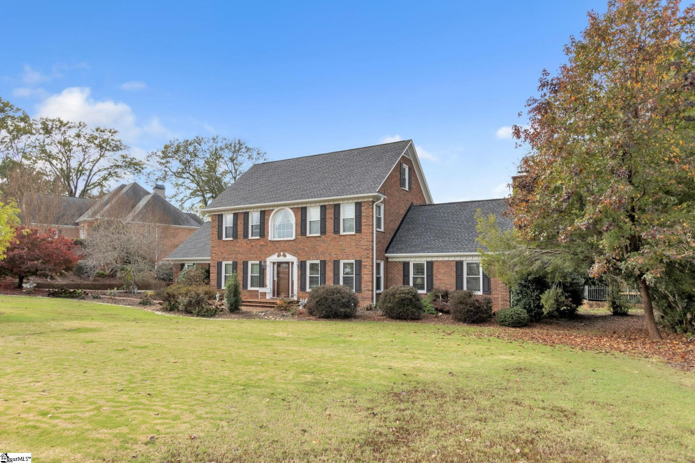 104 Pine Rg Easley, SC 29642