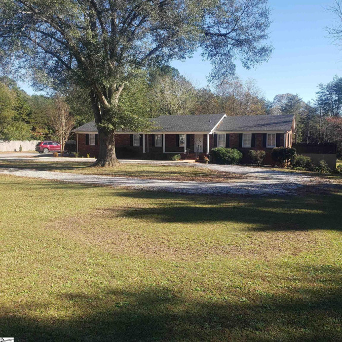 250 Thompson  Taylors, SC 29687