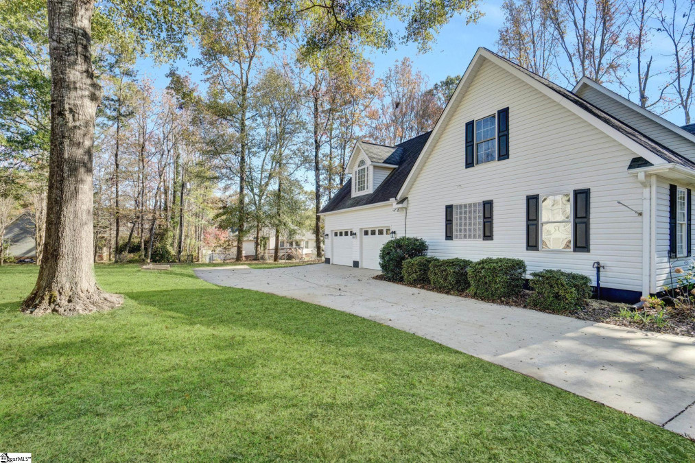 116 Brendle  Simpsonville, SC 29681