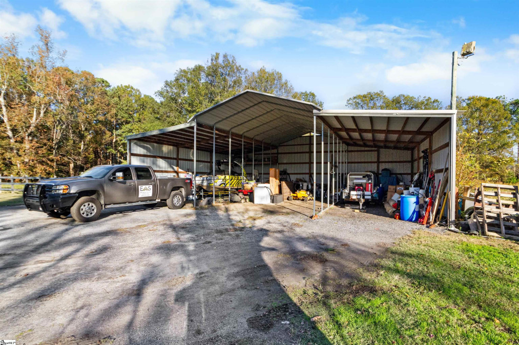 5955 Highway 221 S Laurens, SC 29360