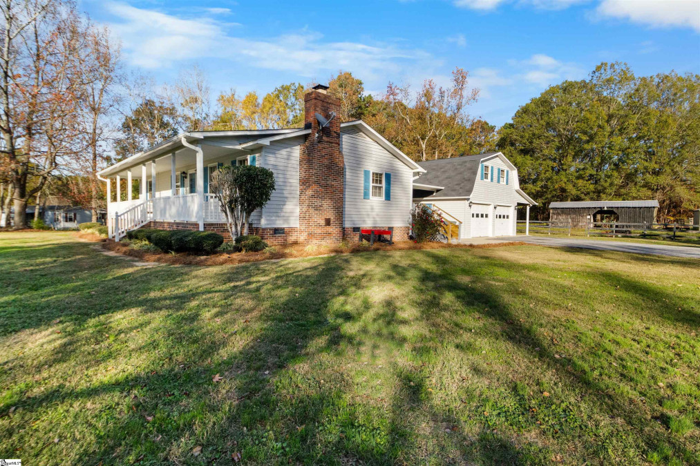 5955 Highway 221 S Laurens, SC 29360