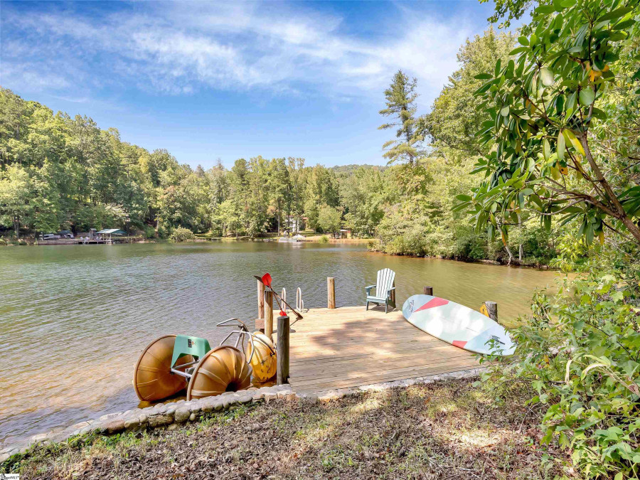 555 Chattooga Lake Mountain Rest, SC 29664