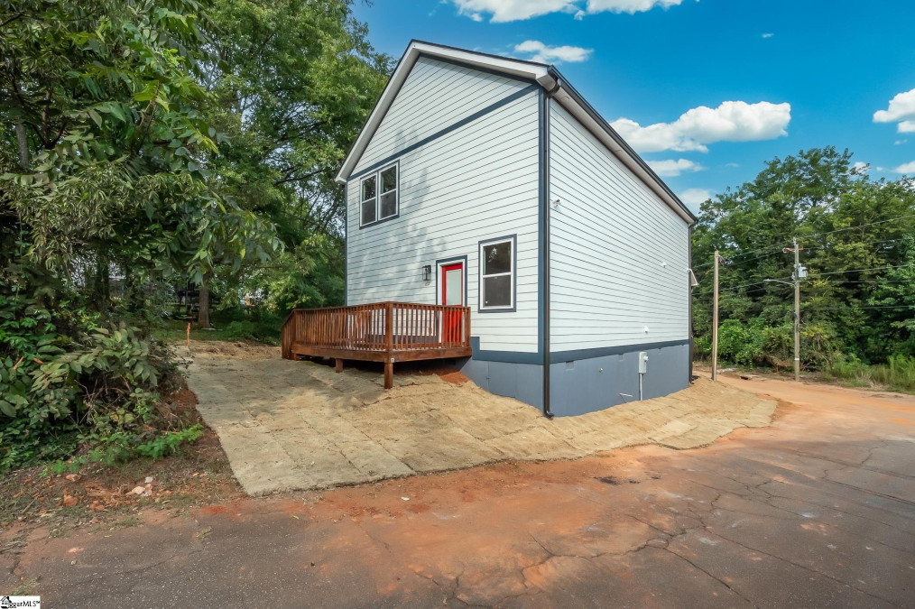 108 Averill  Greenville, SC 29601