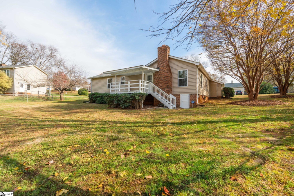 100 Hunters  Greenville, SC 29615