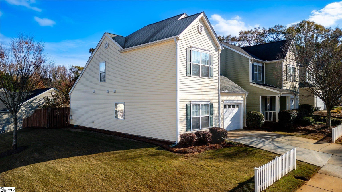 301 Pemaquid  Simpsonville, SC 29681