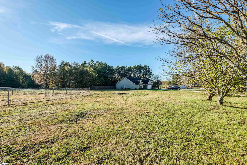 267 Clardy  Pelzer, SC 29669