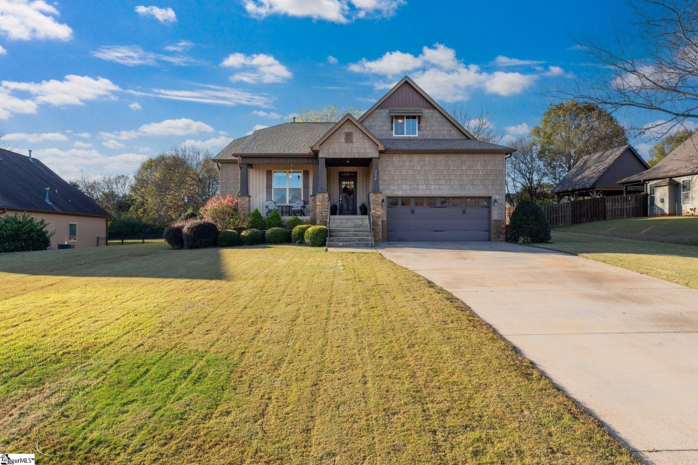 220 Harvest Wood Woodruff, SC 29388