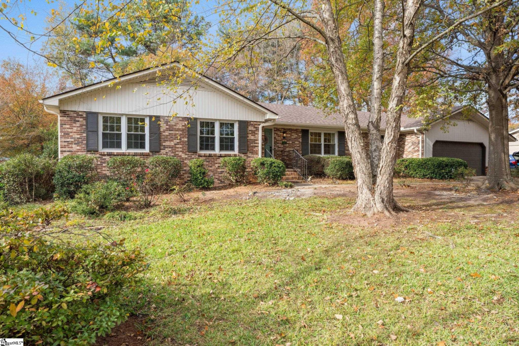 114 Gilder Creek Greenville, SC 29607