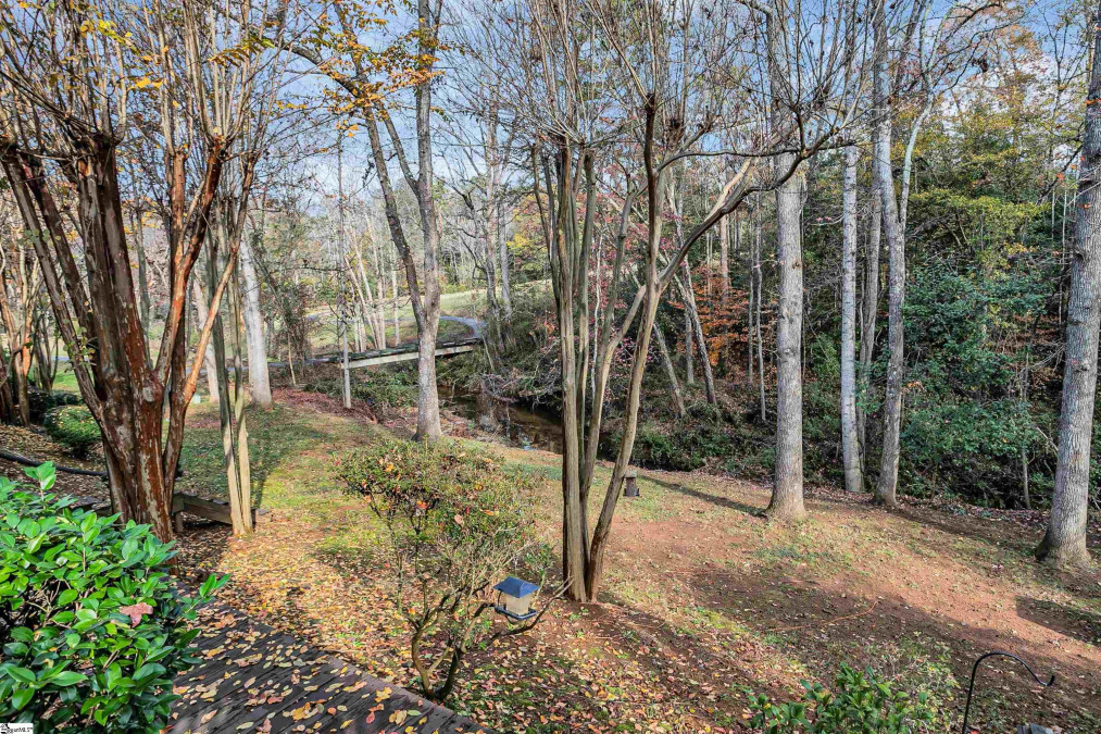 15 Creekside  Greenville, SC 29609