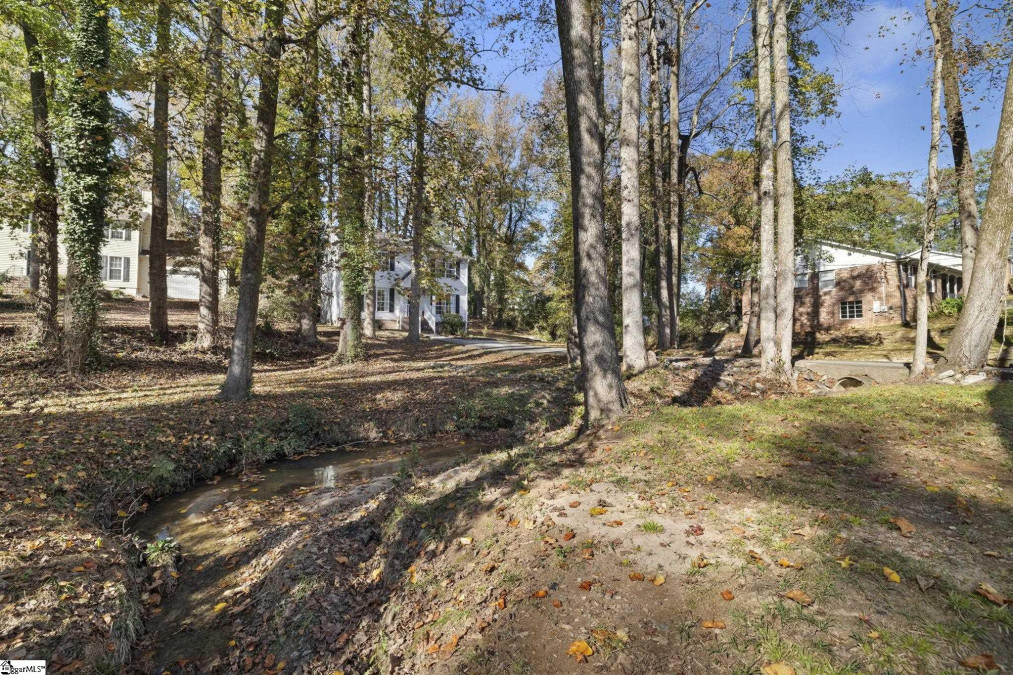 6 Yorkshire  Greenville, SC 29615