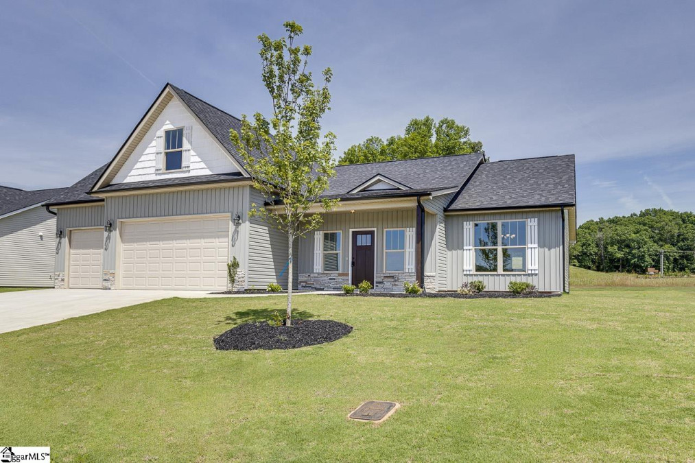 112 Legacy  Pickens, SC 29671