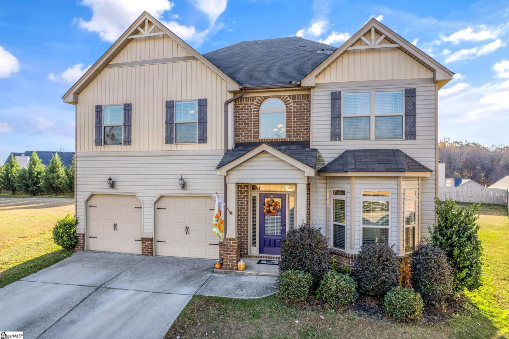 704 Heathridge  Woodruff, SC 29388