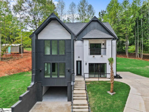 184 Blackberry Valley Greenville, SC 29617