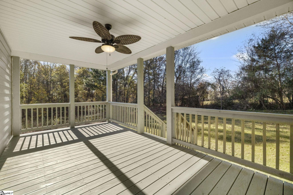 126 Paisley Promenade Boiling Springs, SC 29316