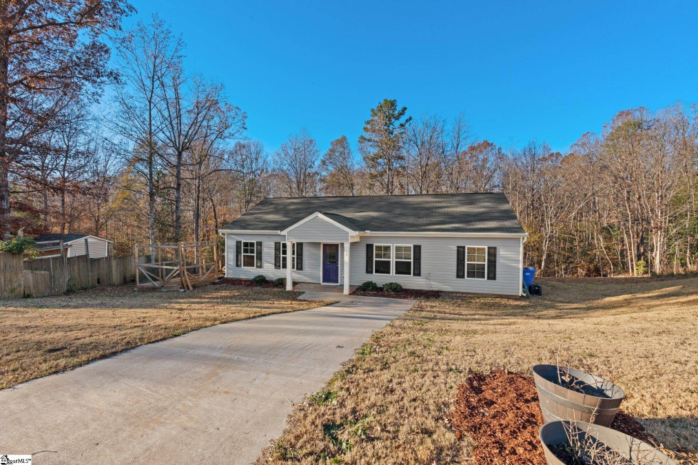 3 Stern  Greenville, SC 29617