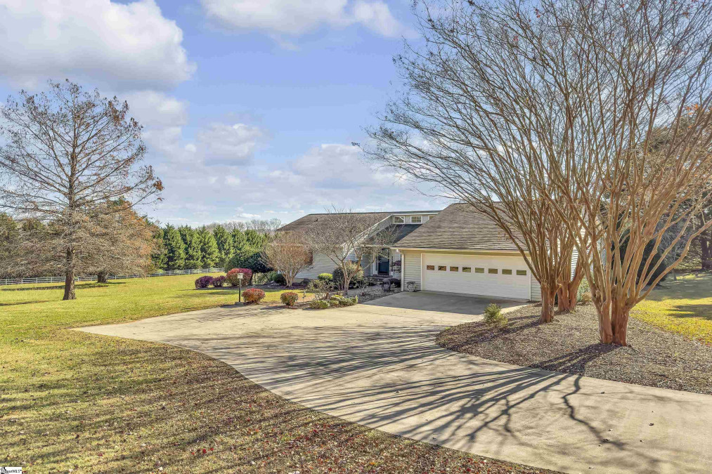 210 Earles Fort Landrum, SC 29356