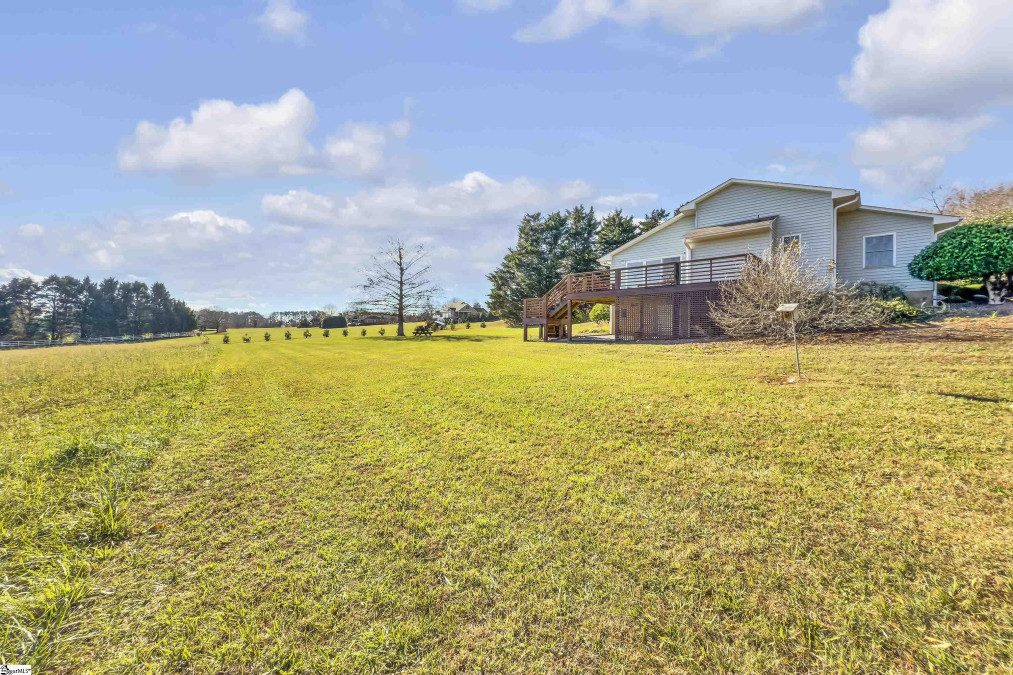 210 Earles Fort Landrum, SC 29356