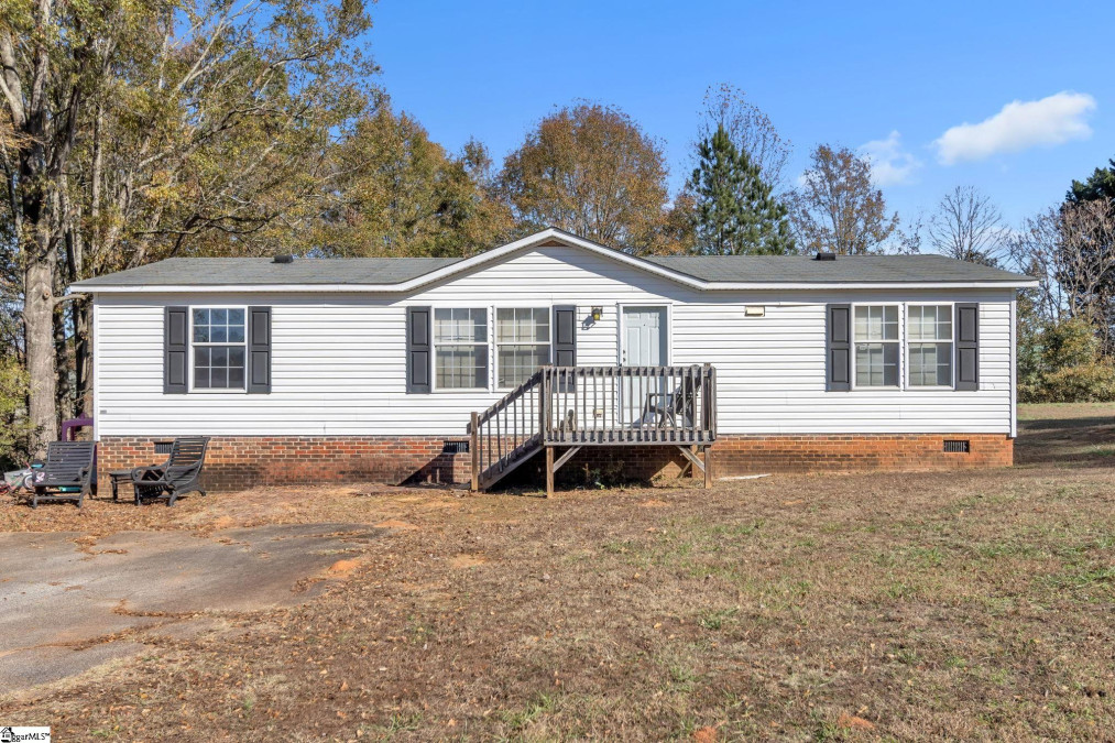 102 Robie Ann Pelzer, SC 29669