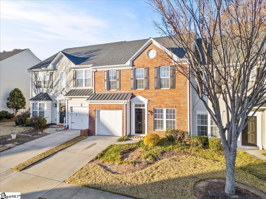 359 Moonstone  Mauldin, SC 29662