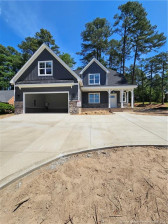 443 Holly Ln Fayetteville, NC 28305