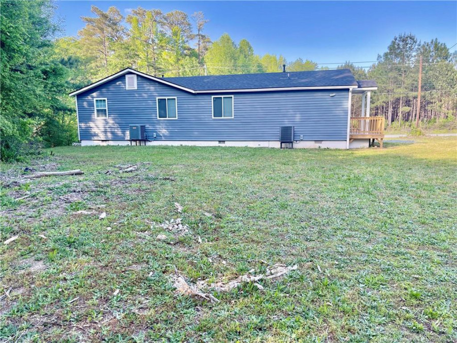 1649 Little River Rd Spring Lake, NC 28390