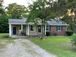 1914 Whip Poor Will Ln Sanford, NC 27330