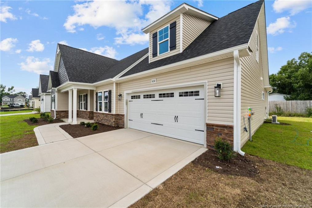 5652 Sidekick Dr Hope Mills, NC 28348