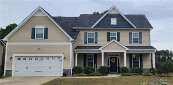 2228 Andalusian Dr Hope Mills, NC 28348