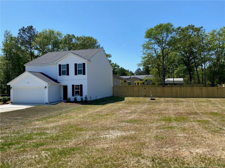 30 Pointer Way Parkton, NC 28371