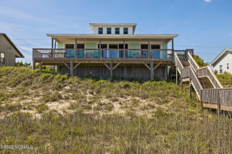 1711 Ocean Dr Emerald Isle, NC 28594