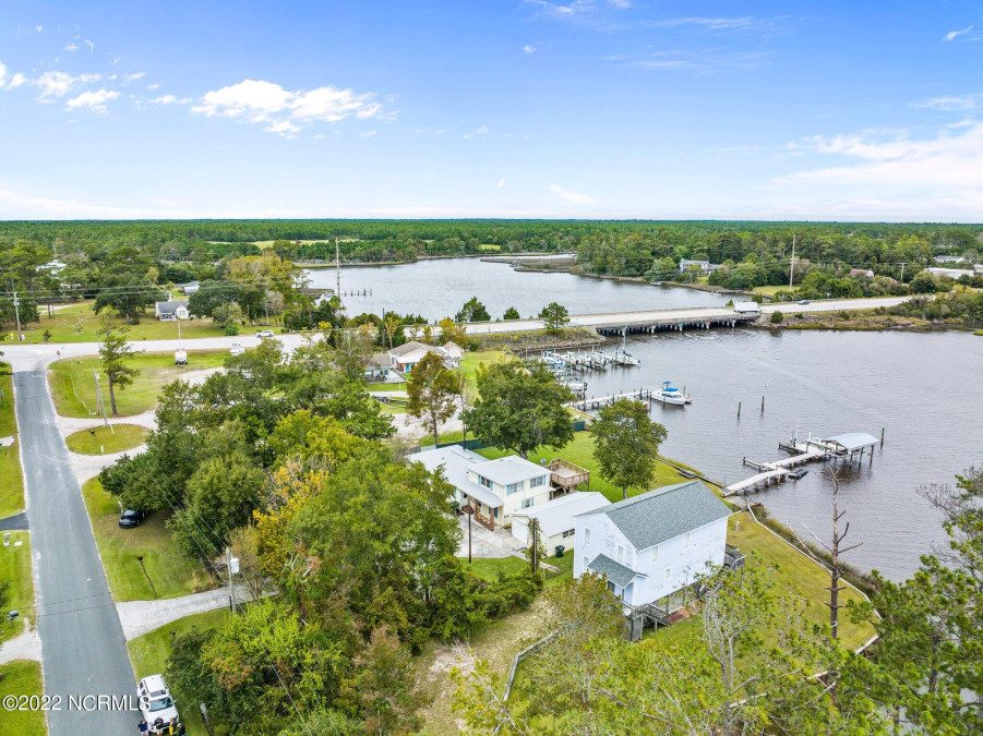 133 Pearson Cir Newport, NC 28570