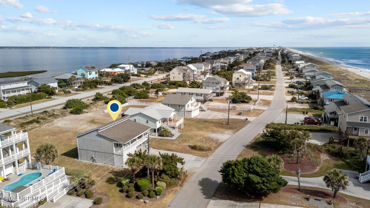 2110 Ocean Dr Emerald Isle, NC 28594