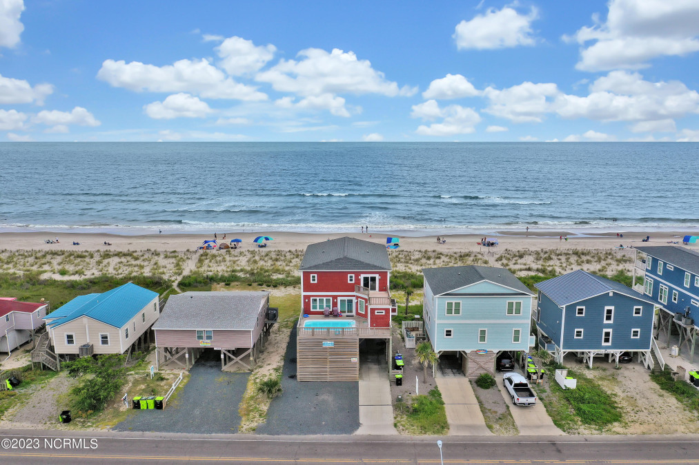 4019 Beach Dr Oak Island, NC 28465